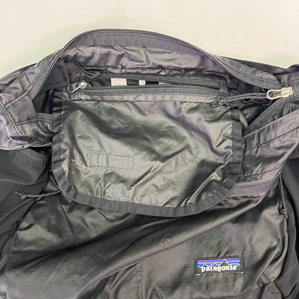 Patagonia Lightweight Nylon Messenger Shoulder Travel Bag 48812 14" - Picture 8 of 16